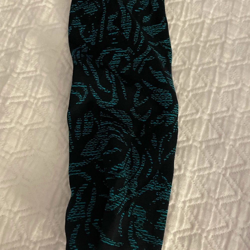 LULULEMON HEADBAND NEW NO TAGS’